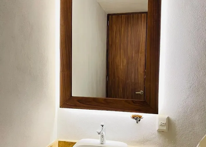 Hotel Ema 2*